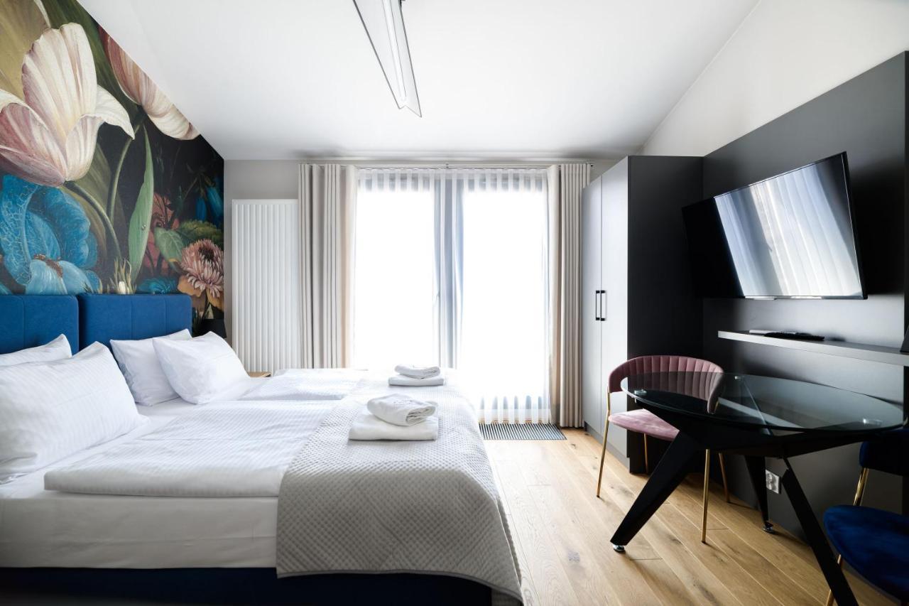 Aparthotel Inspire Miodova Residence Краків Екстер'єр фото