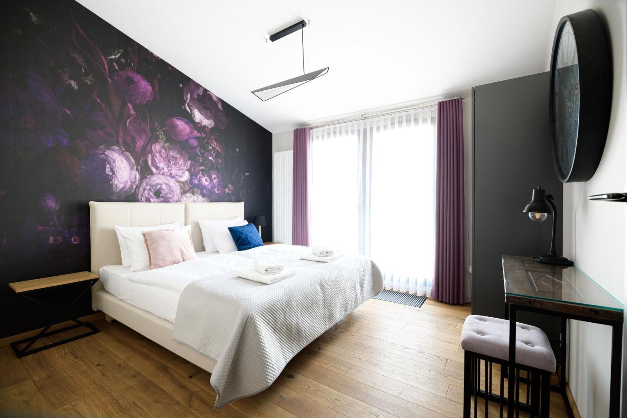 Aparthotel Inspire Miodova Residence Краків Номер фото